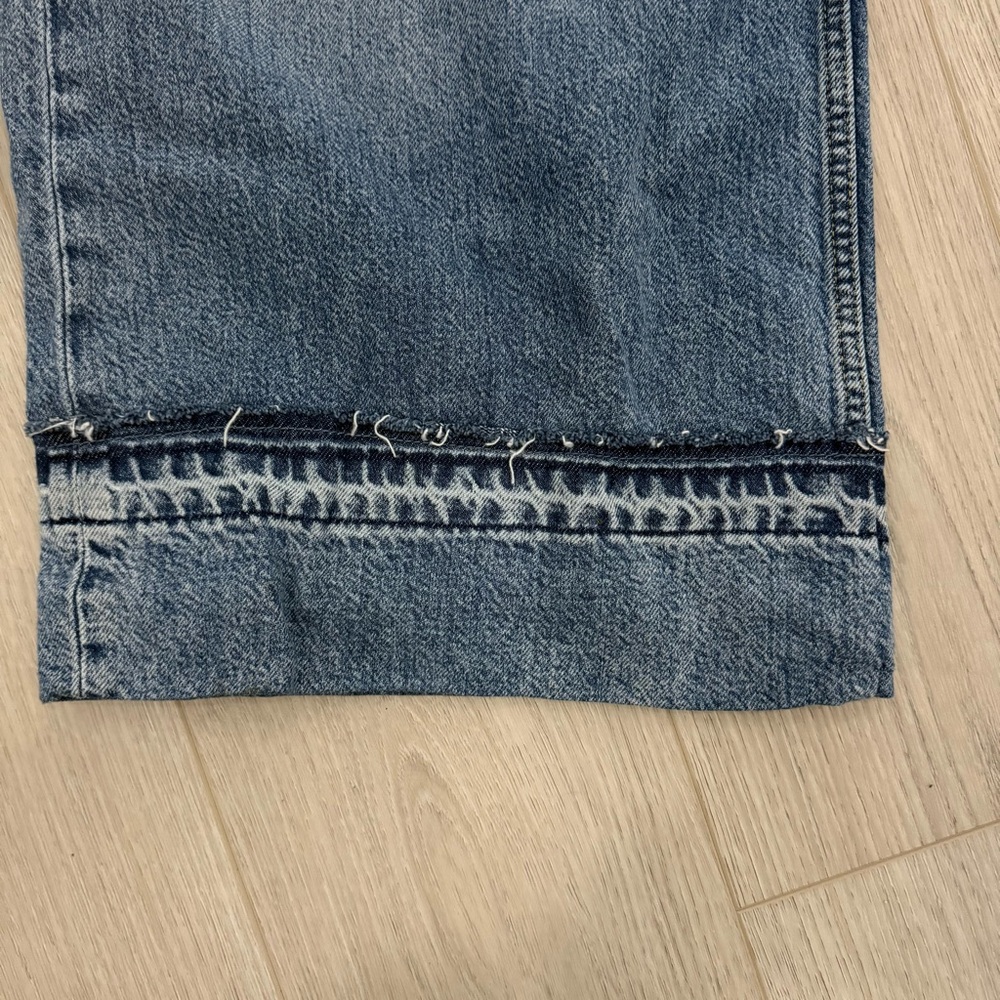 Gap Baggy Midrise Ultra Soft Jeans - Picture 6 of 6